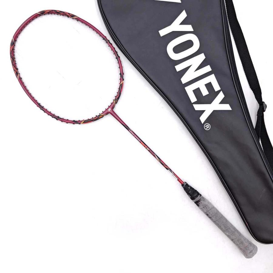美品 ヨネックス 【VOLTRIC80 E-tune】4UG5 ソフトケース付き 中古】ヨネックス ボルトリック80 E-チューン バドミントンラケット