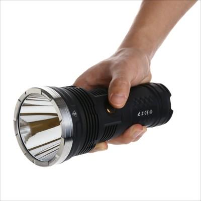 KAUSMEDIA ハイパワー LED 懐中電灯 約 2700lm 最大長 1600m KAUSMEDIA ハイパワー LED 懐中電灯 約 2700lm 最大長 1600m