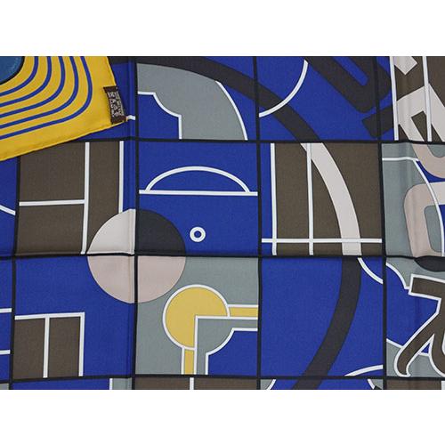 美品 エルメス シルクスカーフ カレ90 エルメススポーツ 黒色 黄色 灰色 HERMES 未使用 エルメス スカーフ カレ90 シルク 90cm 90×90