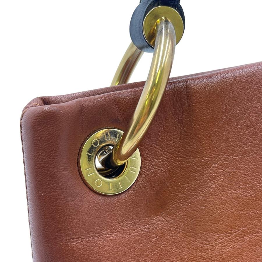 LOUIS VUITTON（ルイ・ヴィトン） ショルダーバッグ M43157