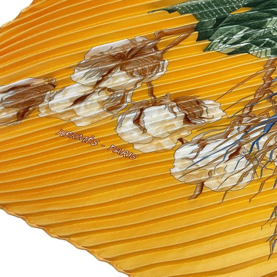 HERMES（エルメス） 美品 スカーフ プリーツ カレ プリーツスカーフ