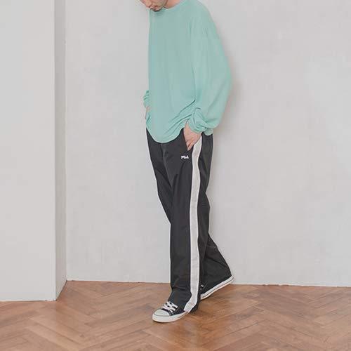 フィラ ウィンドブレーカーパンツ メンズ ロングパンツ 裏メッシュ ランニングウェア ブランド スポーツ ランニング アウトドアー ブラック カーヴィテンス 通販 Yahoo ショッピング