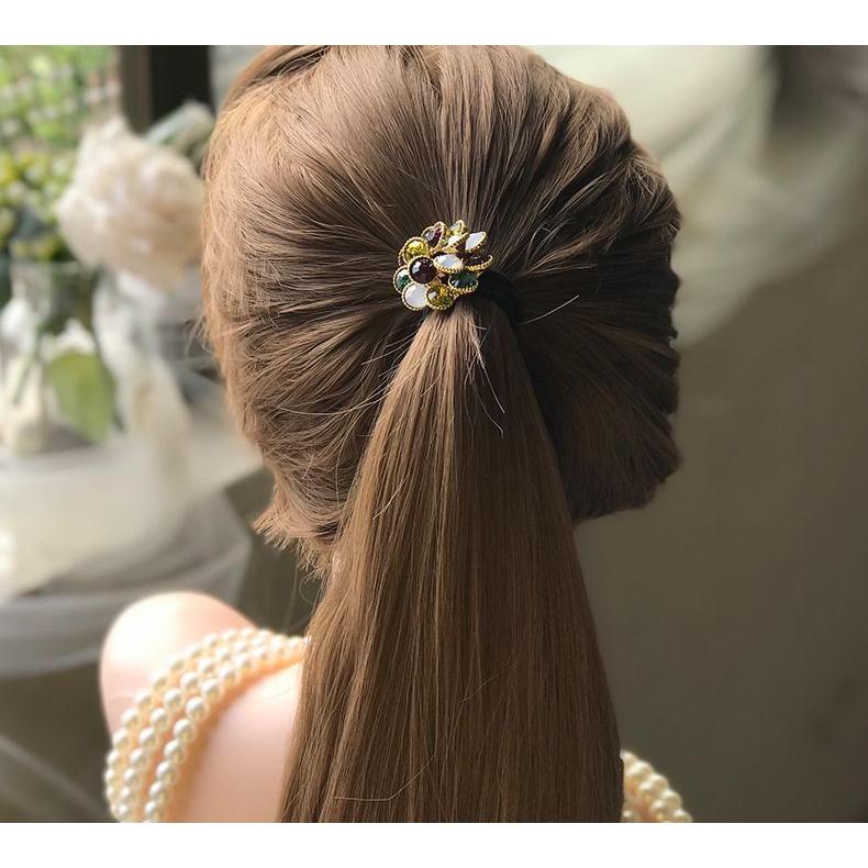 acca ストーン装飾 ヘアゴム ブラウン acca - アッカ ヘアゴム ポニー ブラウン？ つや消し ライン