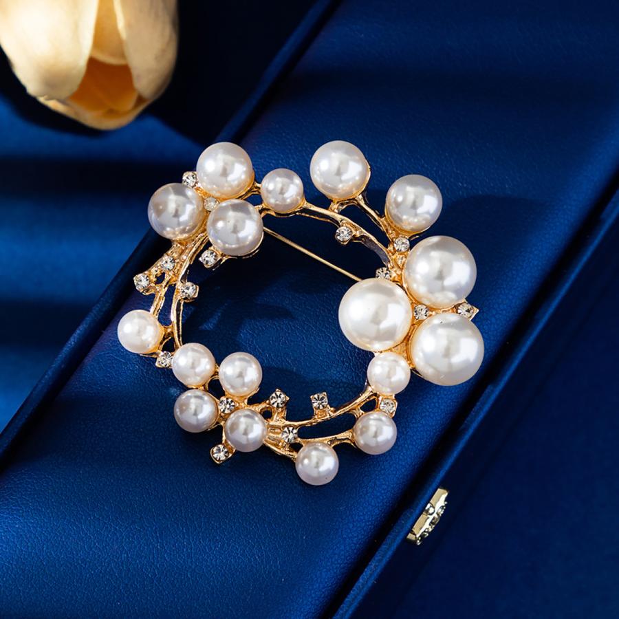 ブローチ サークル型ブローチ レディース パール調 合わせやすい