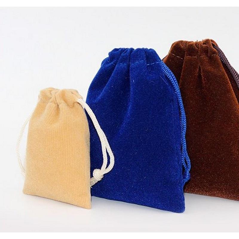 ★稀少な非売品の未使用保管品★モンブラン純正の巾着型ペンポーチ★ホワイト・カラー ☆モンブラン純正コンパクト・ライト・ペンポーチ☆ホワイト