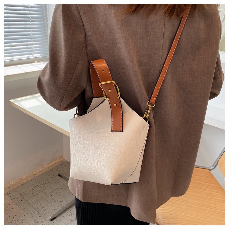 希少✨ジルサンダー　ショルダーバッグ　カメラバッグ　バイカラー　2way　肩掛け 希少✨ジルサンダー ショルダーバッグ カメラバッグ バイカラー