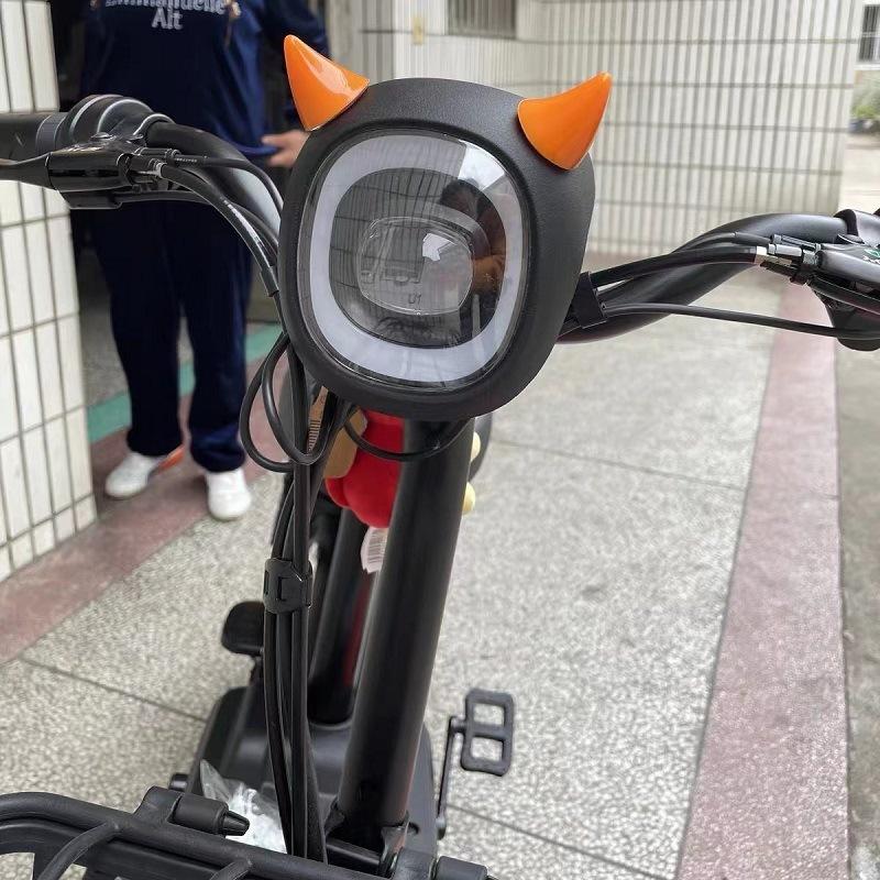 ヘルメット用アクセサリー 同色2個セット 吸盤式 粘着テープ付き 角