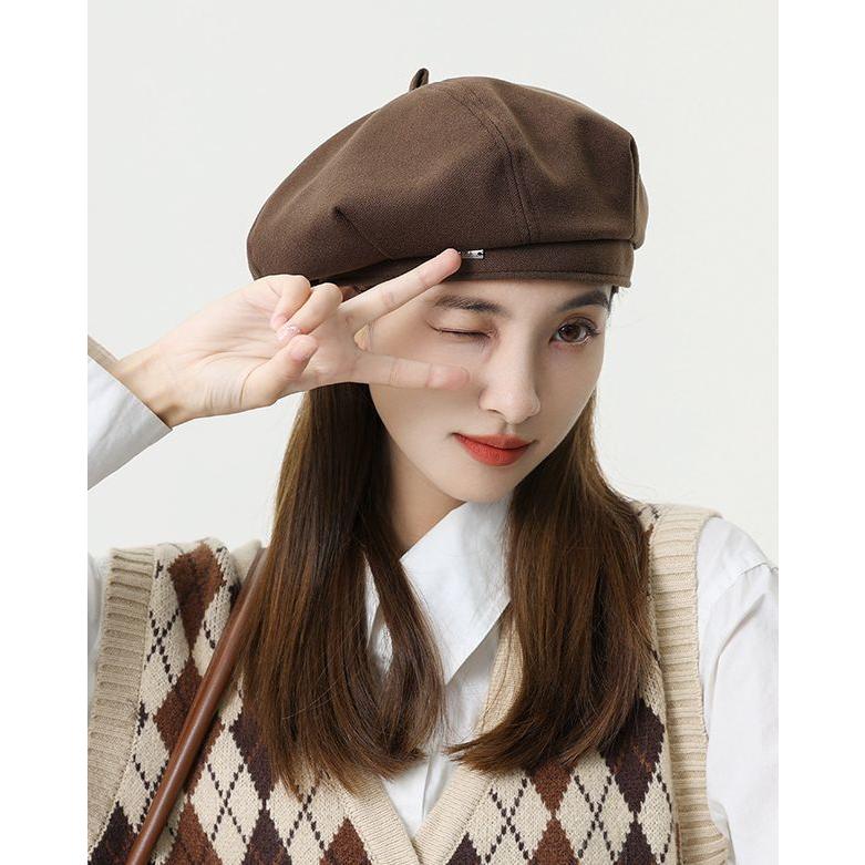 ベレー帽 ベレーキャップ 帽子 レディース 女性 婦人用 おしゃれ かわいい キュート ミニプレート付き 英字 カジュアル 単色 無地