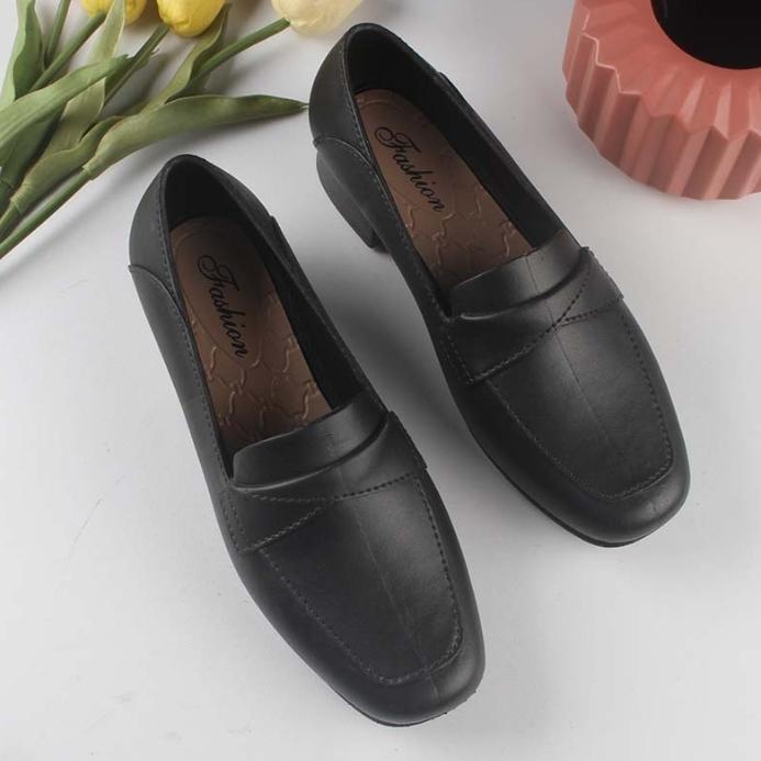 ローファー 靴 シューズ レディース 女性 パンプス ローヒール レイン