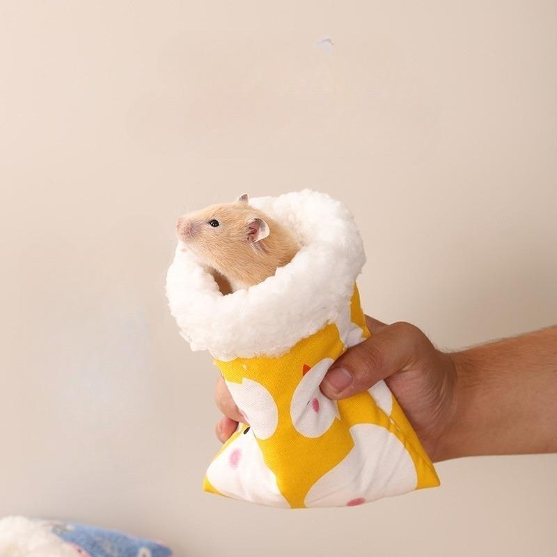 小動物用 ハムスター用 デグー チンチラ 寝袋 袋型 お布団 ふとん