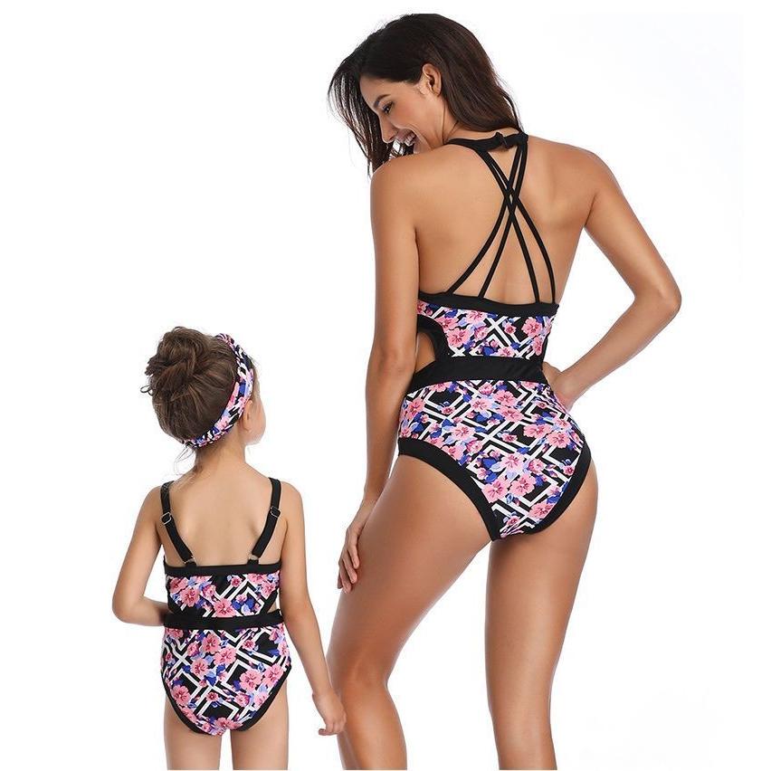 親子ペア水着 ワンピース水着 ワンピースタイプ スイムウエア 親子でお揃い 大人用 子供用 レディース キッズ 親子ペアルック プール スイミング 海 Swim Kawaemon 通販 Yahoo ショッピング