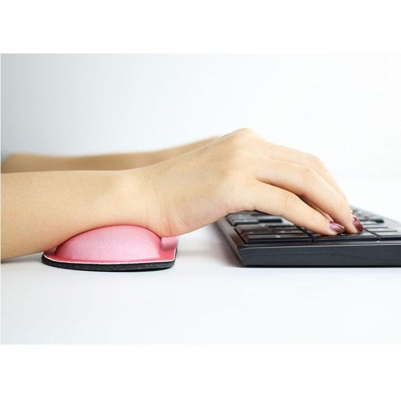 キーボード用　防水　リストレスト 疲労軽減 手首　クッション　レッド ⭐️キーボード用 防水 リストレスト 疲労軽減 手首クッション