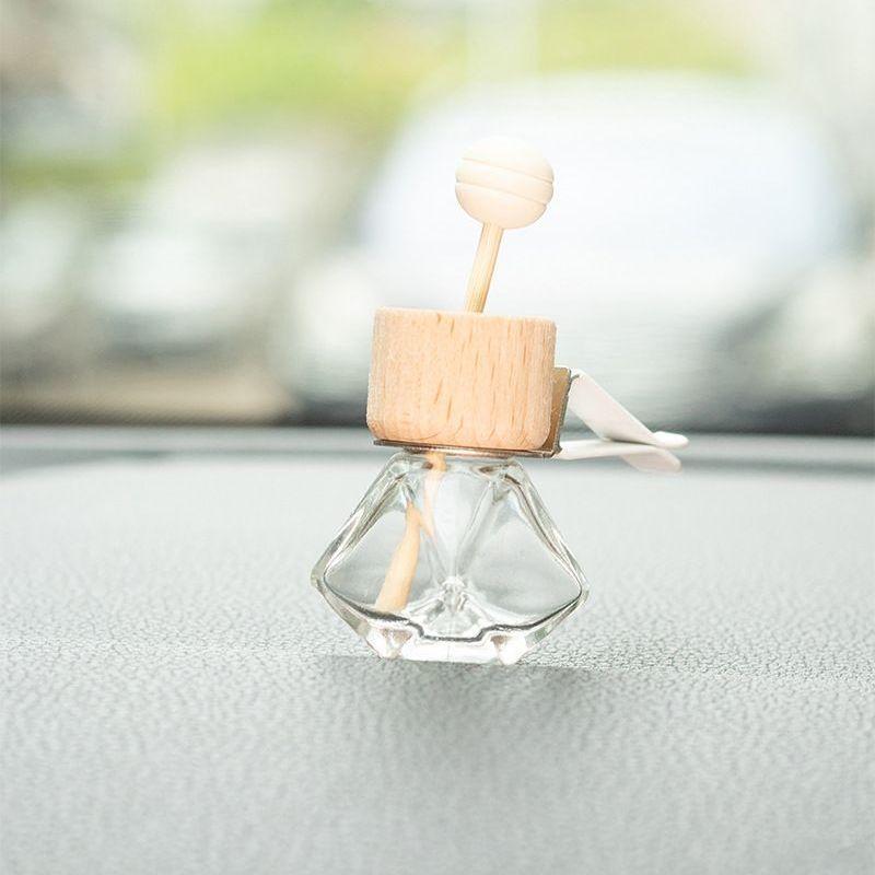 車用香水瓶 カーアクセサリー アロマディフューザーボトル 芳香剤