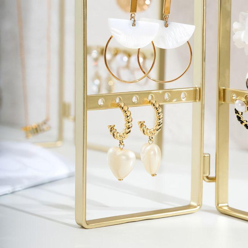 ゴールドカラーアクセサリースタンド レディース ジュエリースタンド