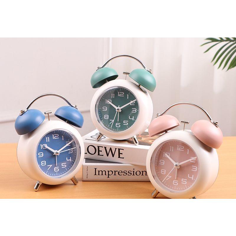 目覚まし時計 置き時計 アナログ 電池式 ライト付き ツインベル 大音量