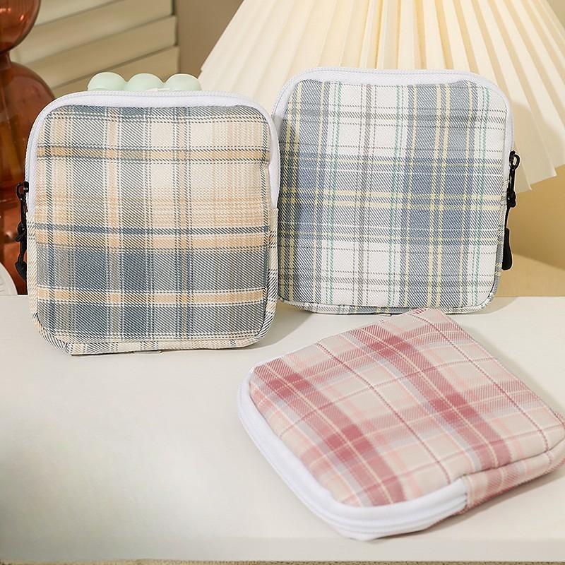 サニタリーポーチ ナプキン用ポーチ 化粧ポーチ 小物入れ スクエア  