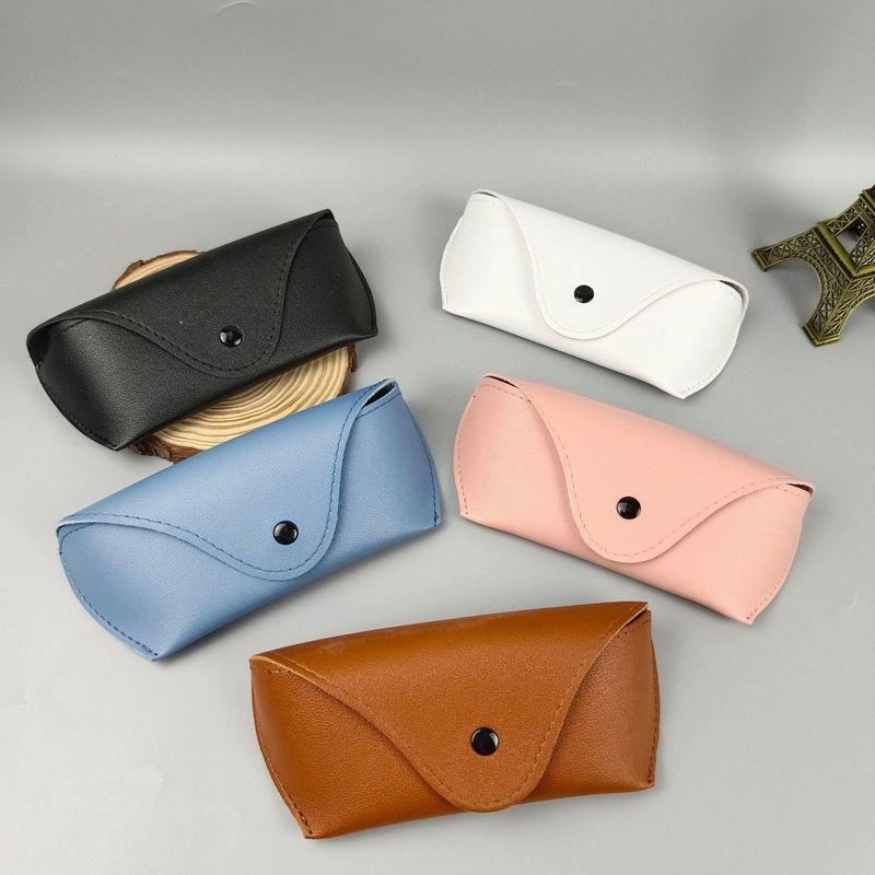 【新品未使用】レザー製サングラスケース メガネケース 眼鏡ケース メガネケース サングラスケース 眼鏡入れ めがね ソフト