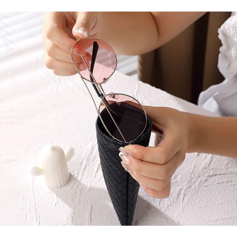 黒い編み込みメガネケース メガネケース 眼鏡ケース レザー調 編み込み バネ口式 ソフト