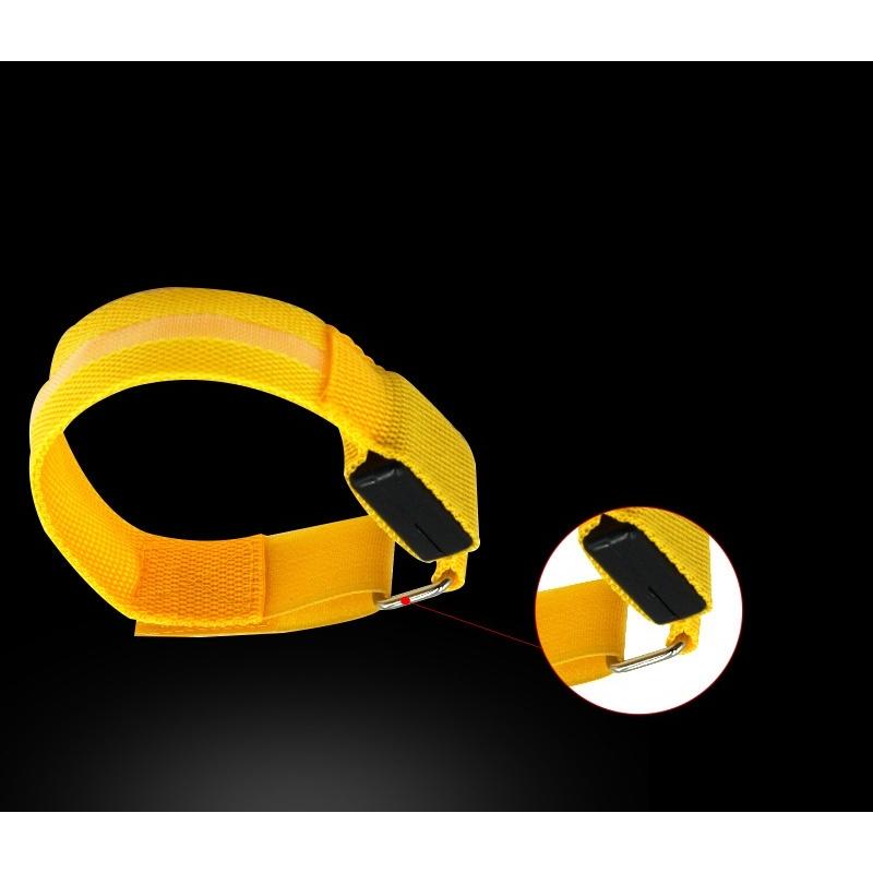 リストバンド アームバンド LEDライト ランニングライト 光る 目立つ