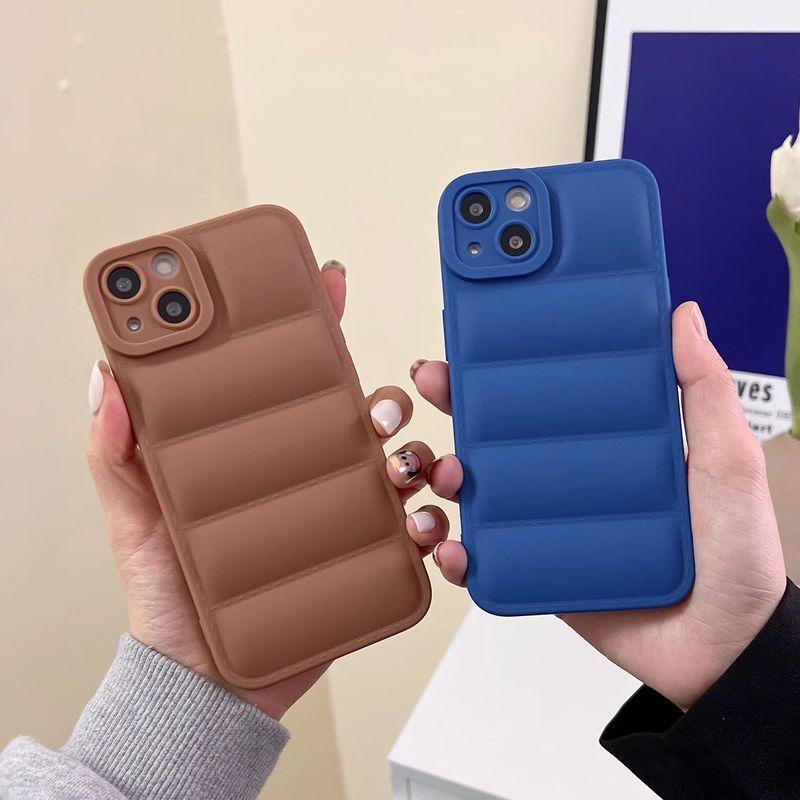 iPhoneケース カバー スマホケース 軽量 ダウンジャケット風 マット