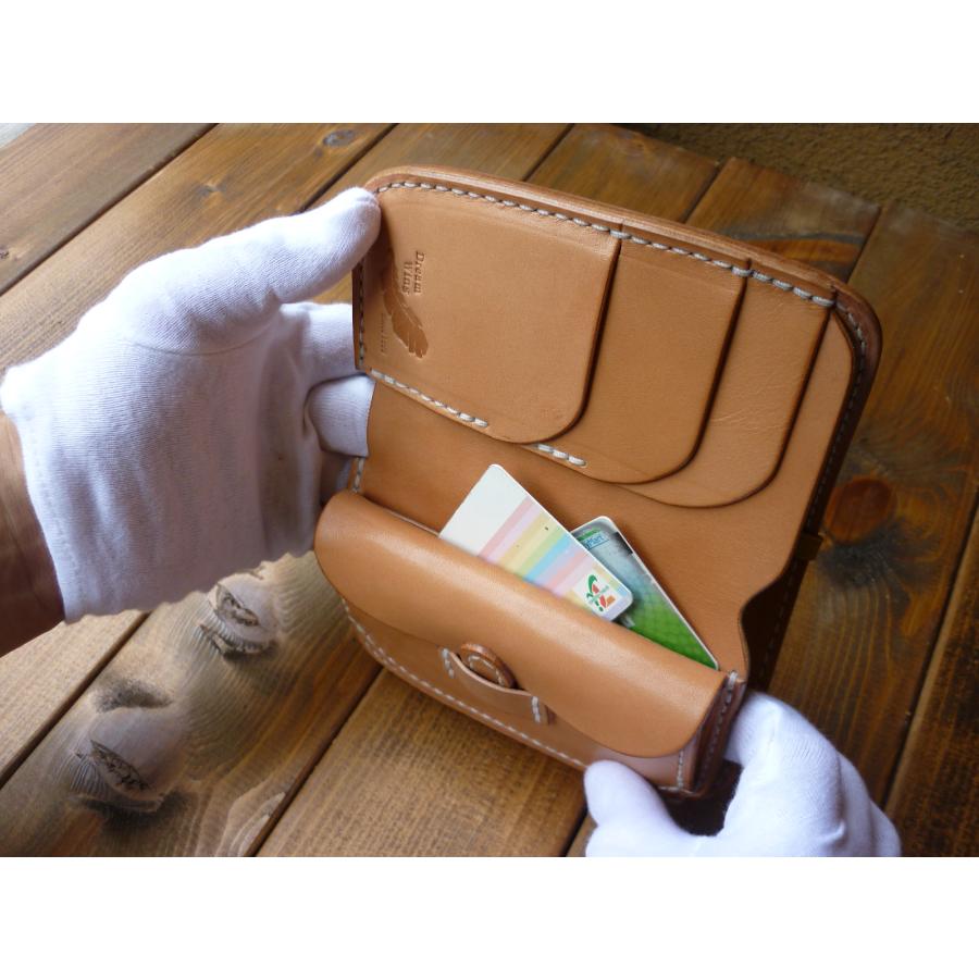 使い方のある』サドルレザー ミドルウォレット （右利き用