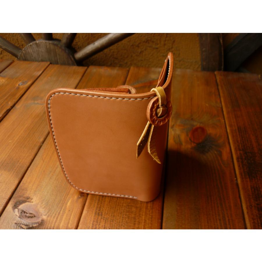 使い方のある』サドルレザー ミドルウォレット （右利き用