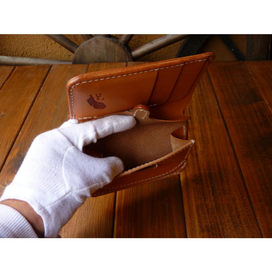 RYU オリジナル皮革ミドルウォレット RYU オリジナル皮革ミドルウォレット