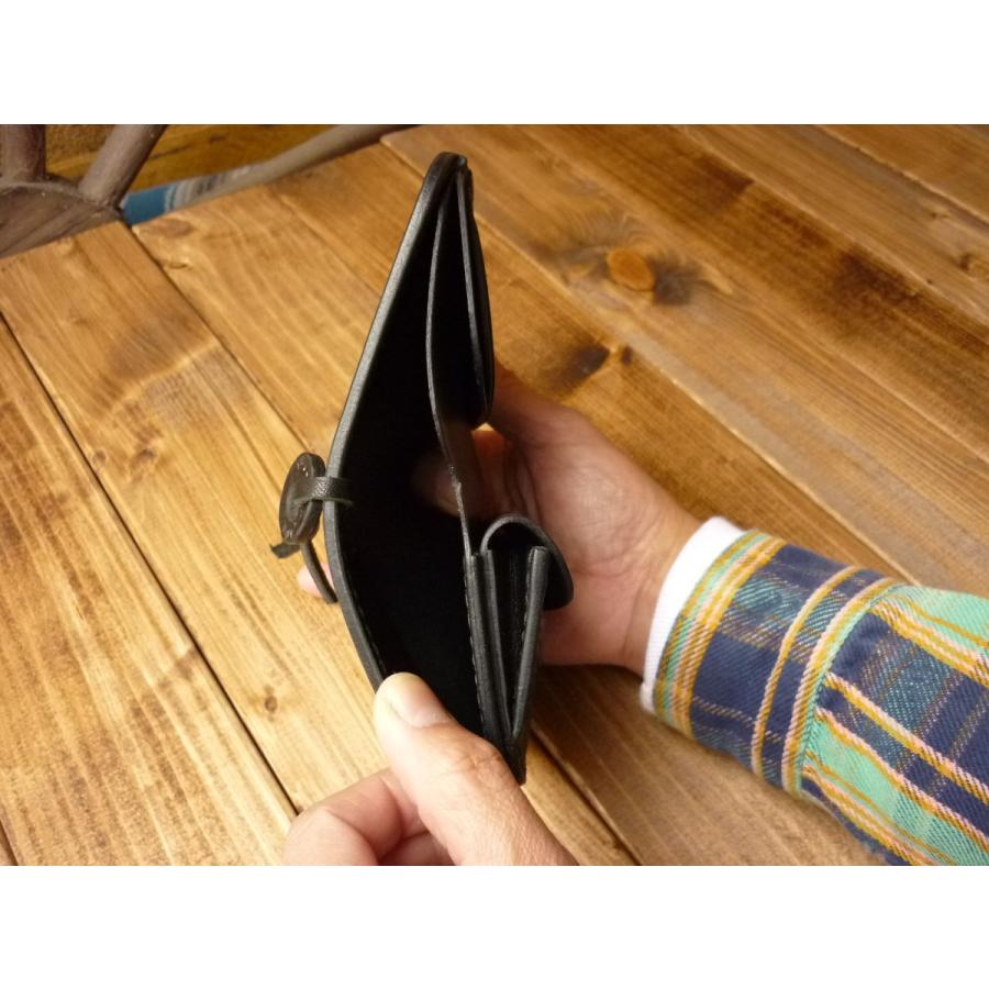 使い方のある」サドルレザー ミドルウォレット ( 左利き用 )《 縫い糸
