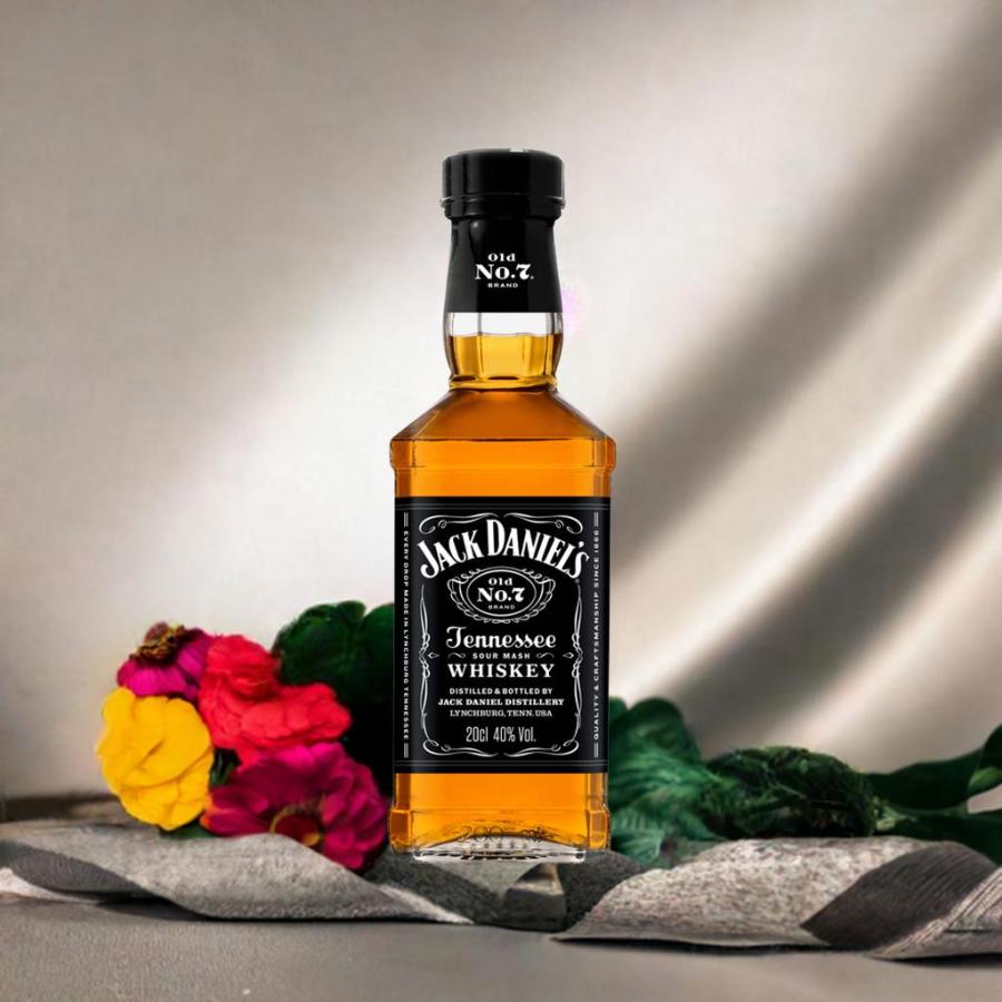 ジャックダニエル ブラック 200ml 40度 正規品 ベビーサイズ : お酒の