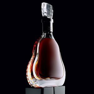 展示品の為、多少の汚れ有り。 リシャール ヘネシー 700ml 40度 正規品
