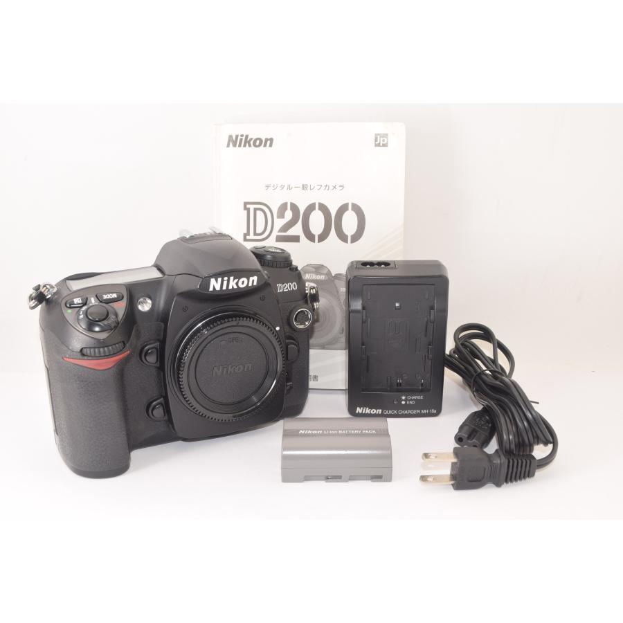 A806 Nikonニコン 一眼レフカメラ D200 ソフトケースあり デジタルカメラ