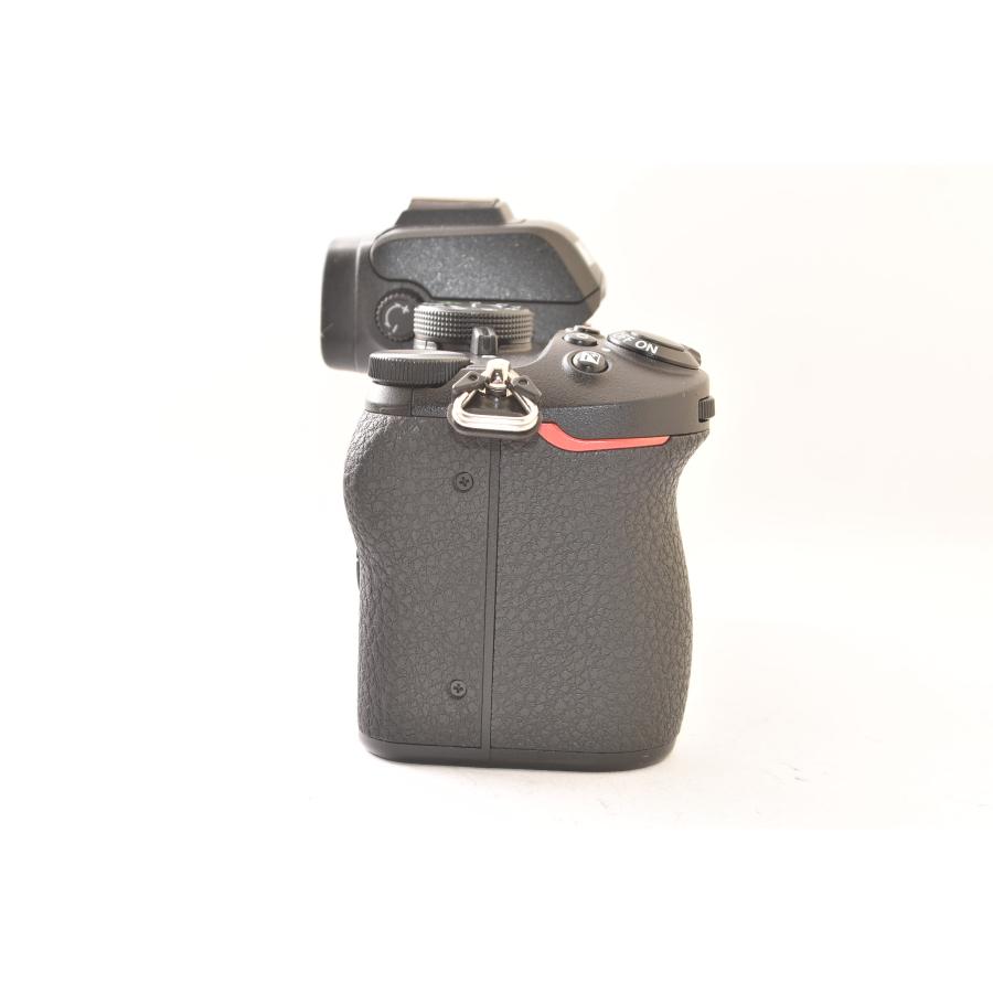 ☆美品☆ Nikon ニコン Z50 ボディ 予備バッテリー付き ミラーレス一眼
