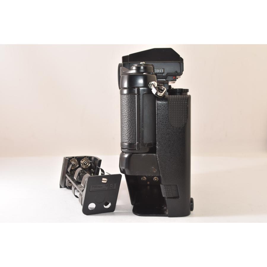 ☆美品☆ Nikon ニコン F3 HP ボディ ＋ MD-4 フィルム一眼レフカメラ