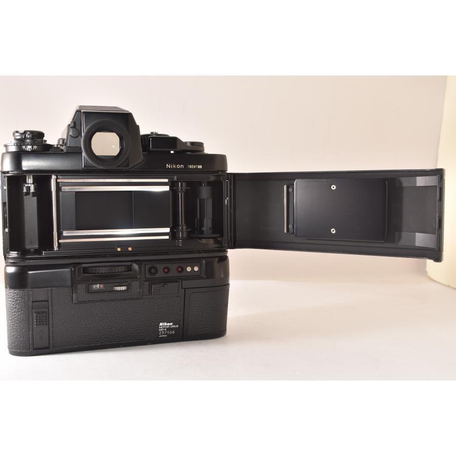 ☆美品☆ Nikon ニコン F3 HP ボディ ＋ MD-4 フィルム一眼レフカメラ