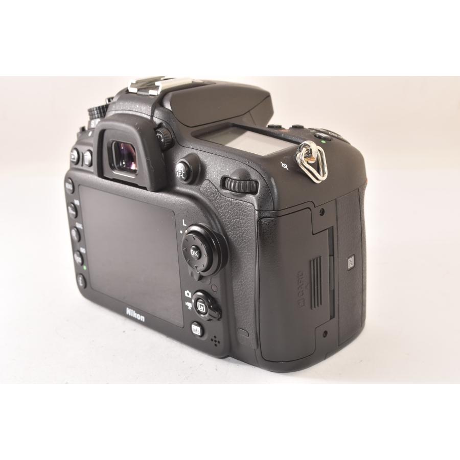 【美品】Nikon ニコン D7200 ボディ #200 ☆美品☆ Nikon ニコン D7200 ボディ デジタル一眼レフカメラ 2603020