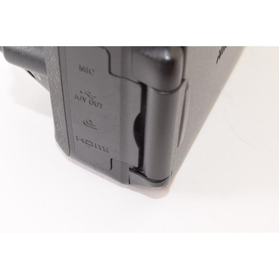 ☆ジャンク品☆ Nikon ニコン D5300 ボディ ショット数 9848回 ☆ジャンク品☆ Nikon ニコン D5300 ボディ ショット数 9848回