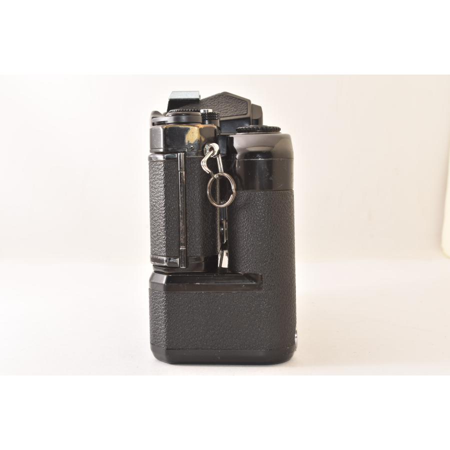 美品 NIKON FM ブラック フィルムカメラ　モルト新品交換済　M196 Nikon ニコン FM ボディ ブラック + MD-12 フィルム一眼レフカメラ