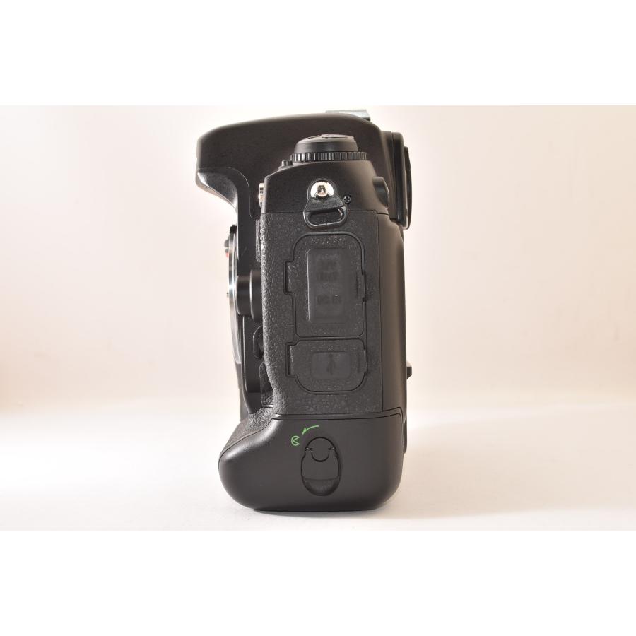 ☆ジャンク品☆ Nikon ニコン D2Xs ボディ デジタル一眼レフカメラ