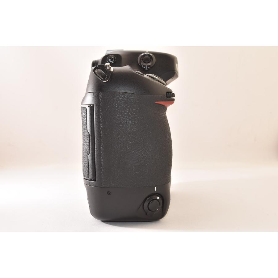 ☆ジャンク品☆ Nikon ニコン D2Xs ボディ デジタル一眼レフカメラ