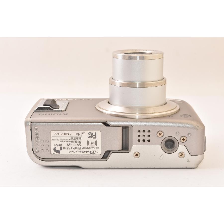 ☆ジャンク品☆ FUJIFILM フジフィルム FinePix F31fd コンパクト