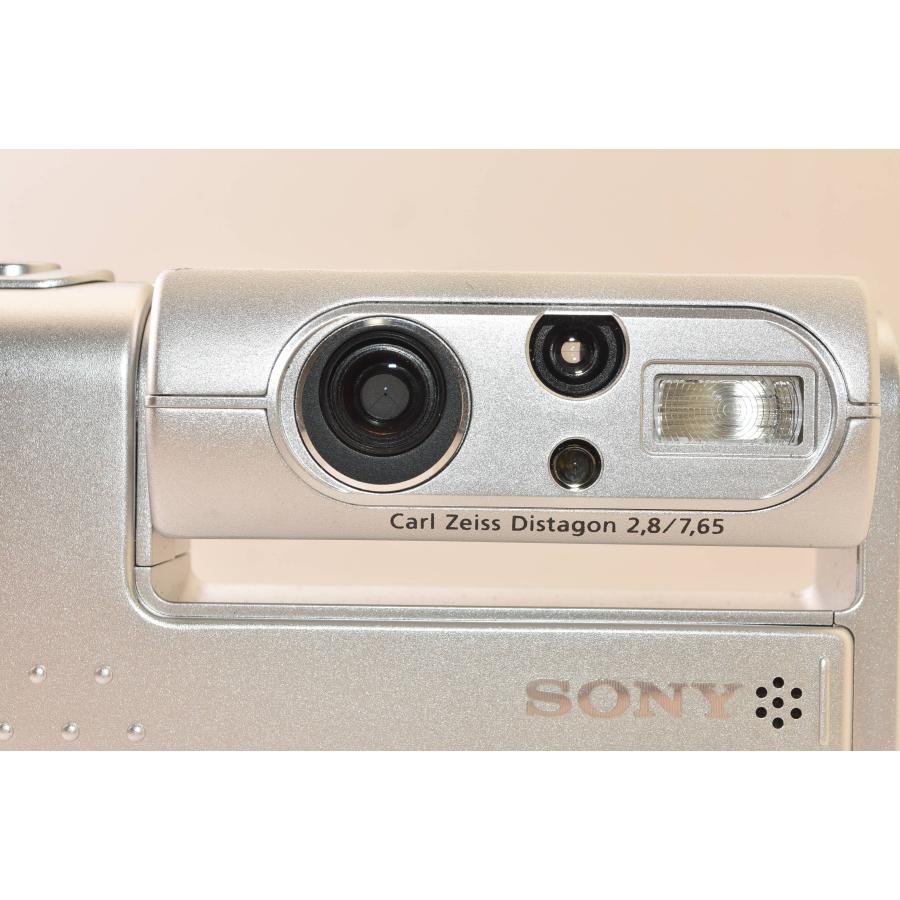 SONY サイバーショット　デジカメ　コンデジ　ジャンク ☆ジャンク品☆ SONY ソニー Cyber-shot DSC-F77 シルバー コンパクト