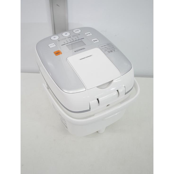 ◇ドリーム尼崎1号館◇【ジモティー割引対象商品】ヤマゼン 3合マイコン炊飯器 2023年製 YJB-300W マイコン式炊飯器 3合炊き YJR-DM051(W) YAMAZEN 炊飯ジャー ホワイト