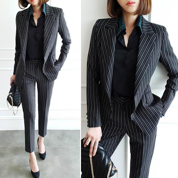 2点セット スーツ レディース パンツスーツ 秋 ネイビー ベルト付き 韓国風 ストライプ お洒落 紺色 ウエストゴム 8分丈パンツ テーラードジャケット