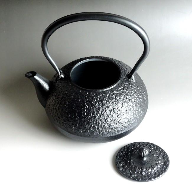 岩鋳（IWACHU） プレゼント 南部鉄瓶 梅丸子 1．2リットル 送料無料