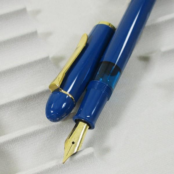 Pelikan（ペリカン） ペリカン万年筆 M120 アイコニック ブルー EF