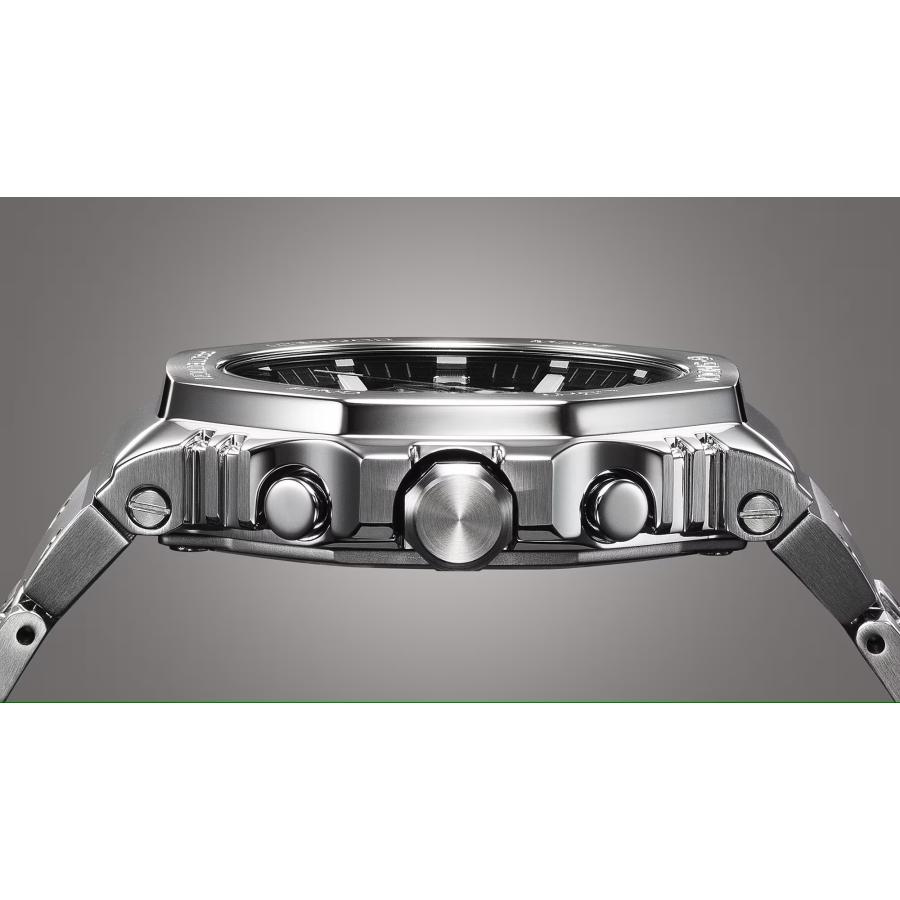 美品G-SHOCK GM-B2100D-1AJF Bluetooth ソーラー G-SHOCK カシオ GMC-B2100D-1AJF フルメタル メンズ ソーラー