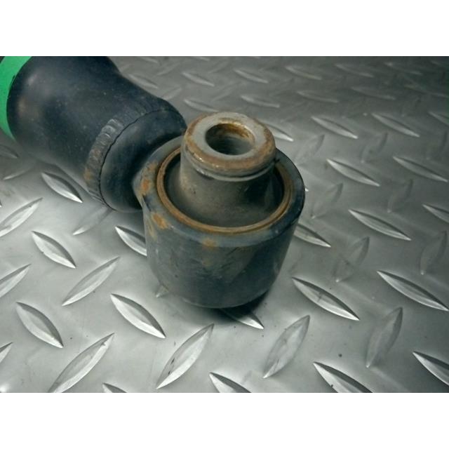 NOAH ノア ZRR80G 右リア ショックアブソーバー 48531-80784 3ZR-FAE