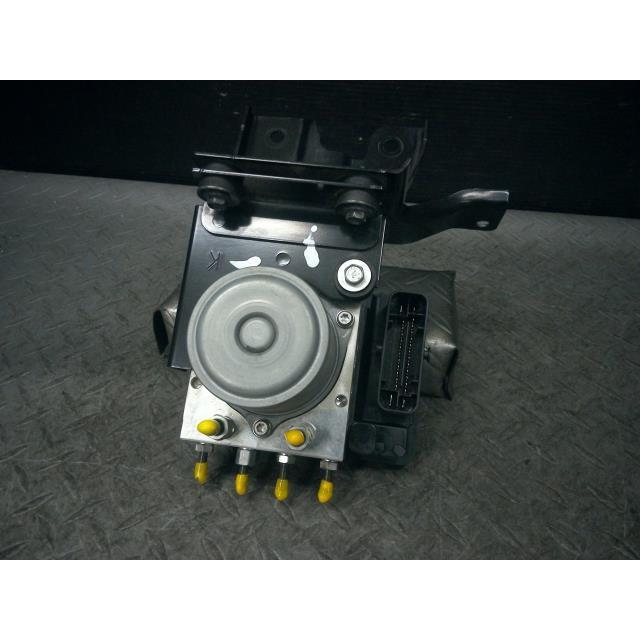 セレナ C27 ABSアクチュエーター 476605TB1A 534550000042500株式会社川島商会 ネット事業部 通販