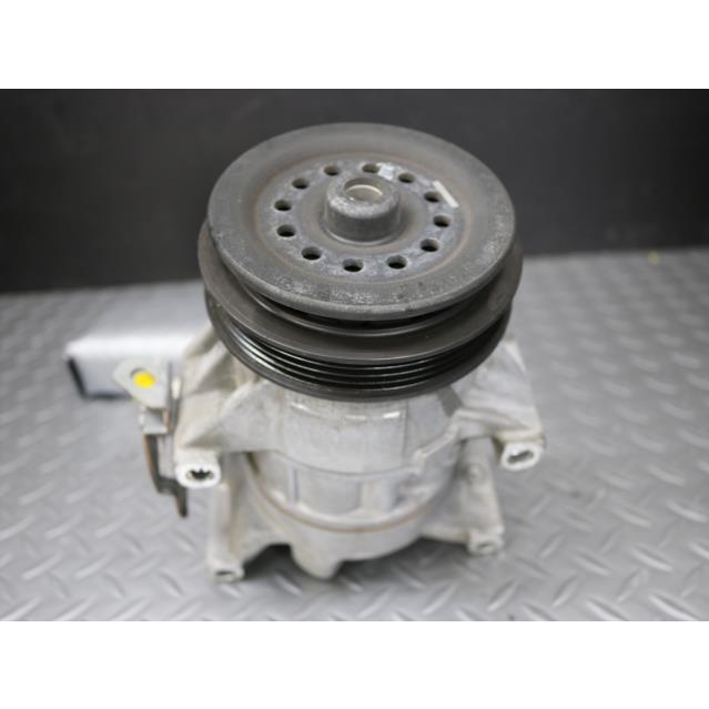 ラクティス NCP100 エアコン コンプレッサー 88310-52551 :568430000060700:株式会社川島商会 ネット事業部 ...