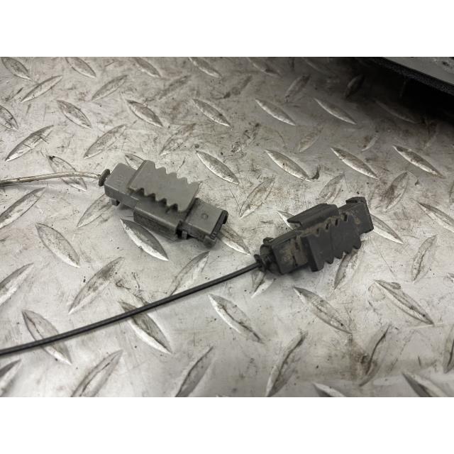 セレナ FC26 右 パワー スライド ドア モーター 97930-1VA0D セレナ FC26 右 パワー スライド ドア モーター 97930-1VA0D